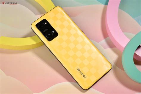 Review Realme Q5 Pro: Công nghệ này, bán giá rẻ thế này thì Xiaomi ai mua