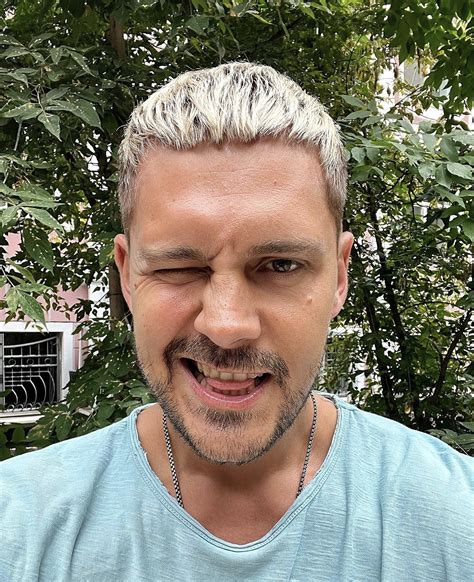 Милош Бикович рассказал о причинах смены имиджа