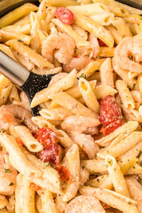 Creamy Parmesan Shrimp Pasta - Easy Sautéed Shrimp Pasta