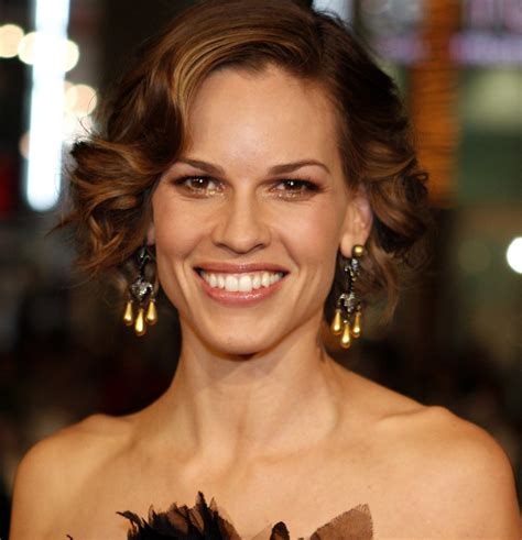 Hollywood Spotlight: Hilary Swank ⋆ Beverly Hills Magazine