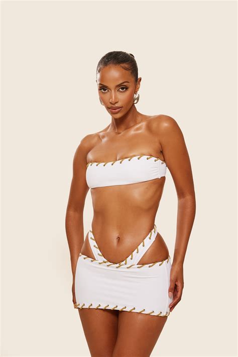 The Alexis Coverup – marsthelabel