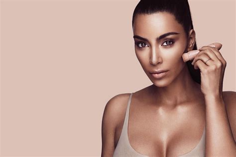 Contouring Highlighting Kim Kardashian S Makeup Secret | Saubhaya Makeup