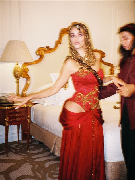 Madi Webb - Madi Webb added a new photo — in Manhattan,...