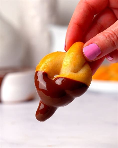 ingredient dough pretzel knots ems foodie fix