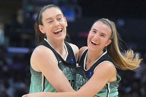 WNBA games, scores: Top performers Thursday including in Sky vs Mercury ...
