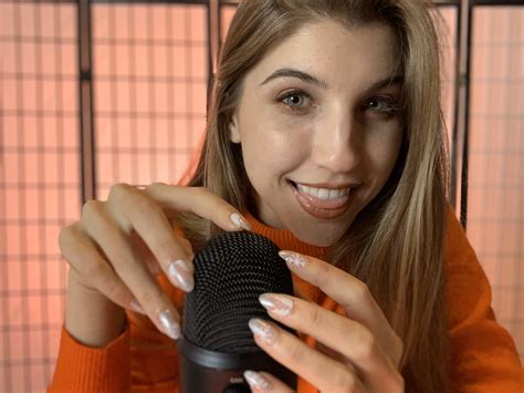 FrivolousFox 🦊 on Twitter: "ASMR Deep Yeti Scratching & Gentle Mouth👄