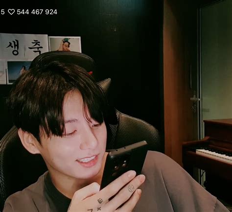 jungkook pics on Twitter: