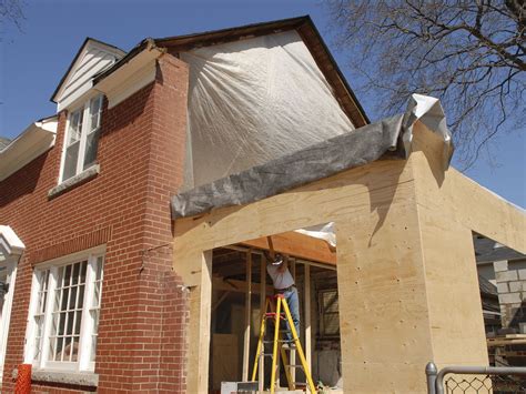 how much does it cost to build onto a house