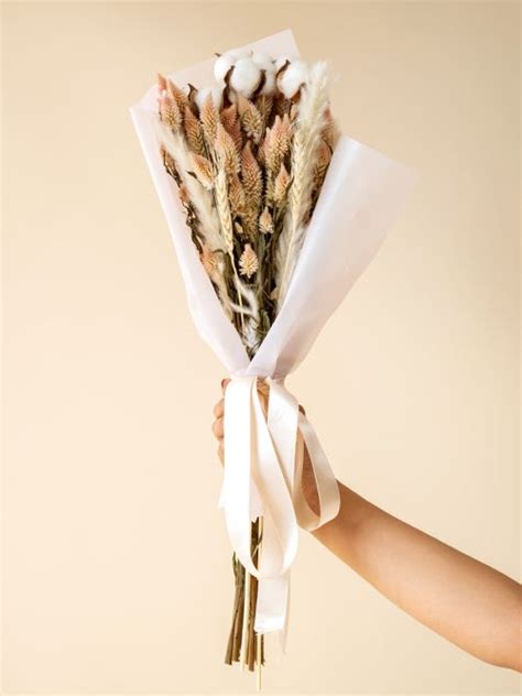 Buy Dried Flower Bouquets Online India | Whispering Homes