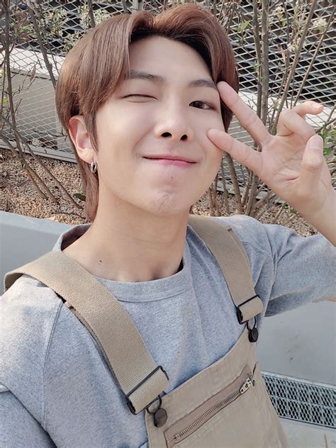 n a m j o o n #bts #namjoon #rm #army #bighit #idol #kpop #selca #soft ...