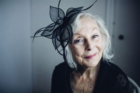Pieni suuri Seela Sella – Liisan seikkailut | Apu