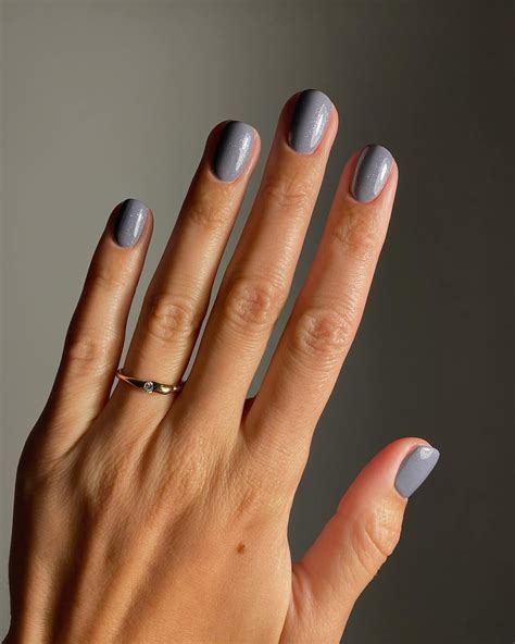 Cor De Unhas Em Alta - 8 cores de esmalte que estarão em alta em 2025