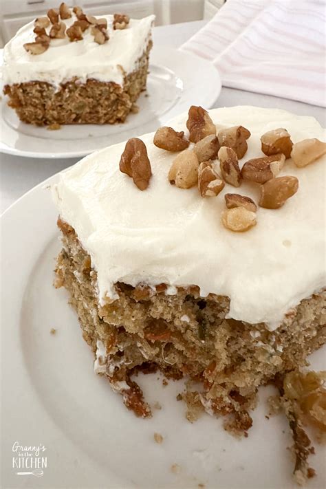 carrot cake with pineapple 9