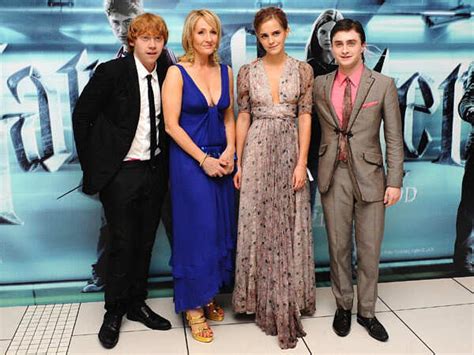 Harry potter stars Latest News : Harry potter stars Videos and Photos ...