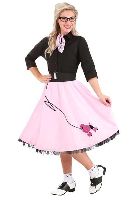 Sock hop events are bringing 1950s nostalgia back to schools 29