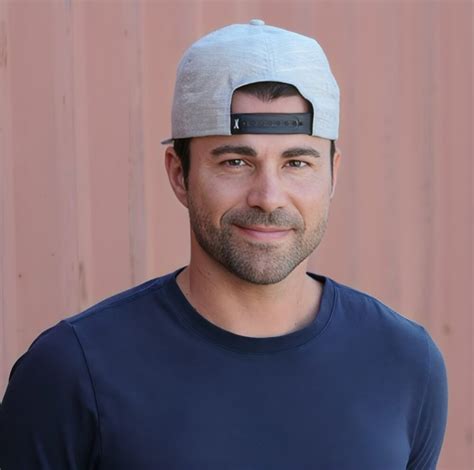 Mark Rober Net Worth, Age, Wife, Education, Height, Kids