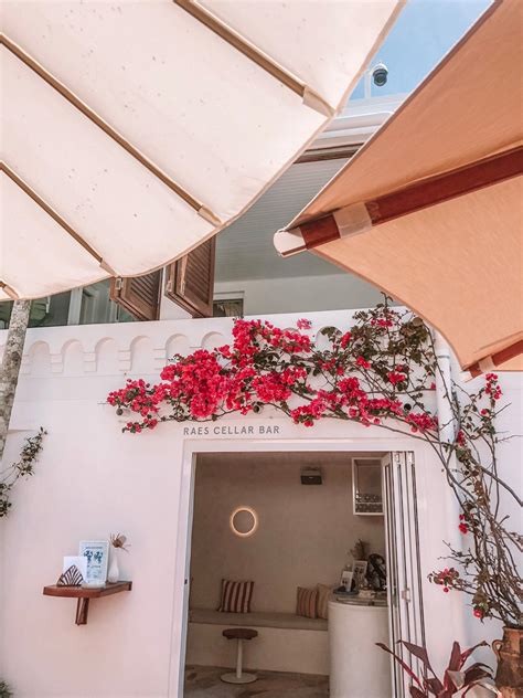 TRAVEL GUIDE: BYRON BAY | Hình ảnh