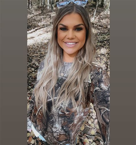 Alexandra Marie (@alexandraamarie4) • Instagram photos and videos