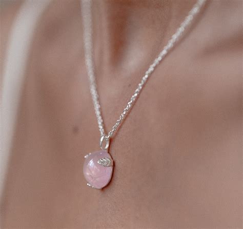 pendant  necklace