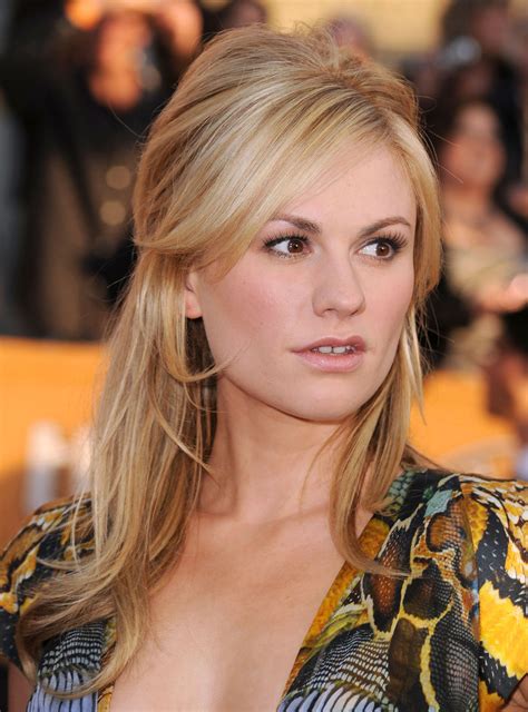 Anna Paquin Pictures (852 Images)