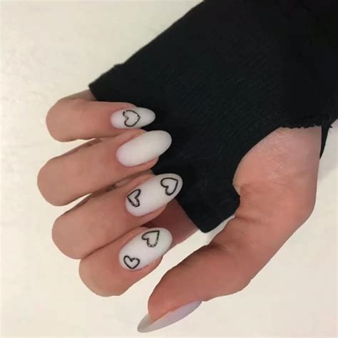 Ноготочки🐈🤍🫂💋 | Дизайнерские ногти, Гелевые ногти, Подростковые ногти