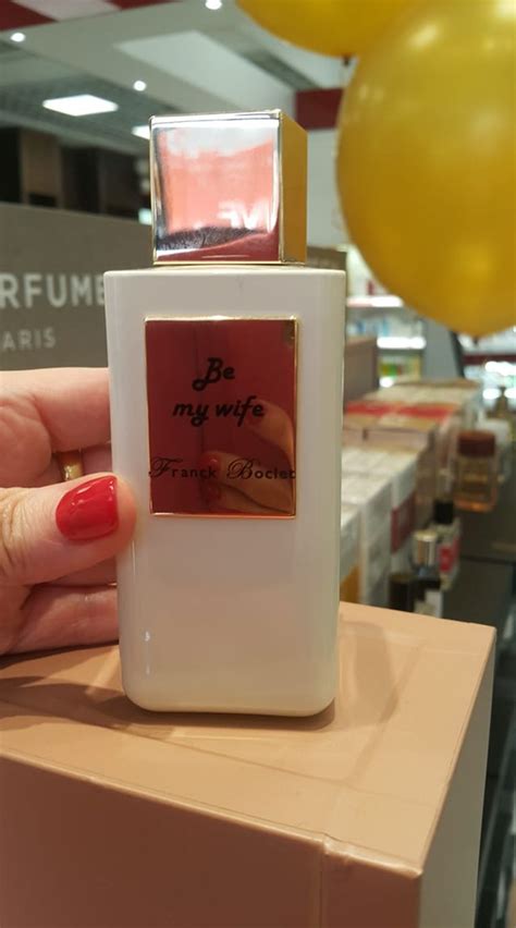 999 ЕВРО ЗА ПАРФЮМ В универмаге Stockmann открылся отдел нишевой ...