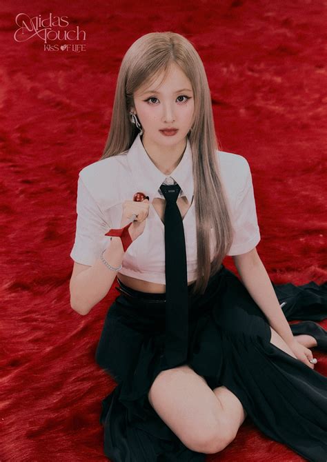 KISS OF LIFE 1st Single Album “Midas Touch” Concept Photos | kpopping