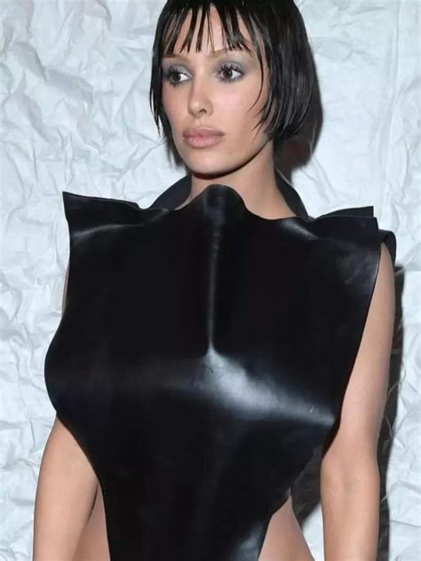 This Celebrity's Forum Phun Extra Experience Will Leave You Jaw-Dropped - so30on1