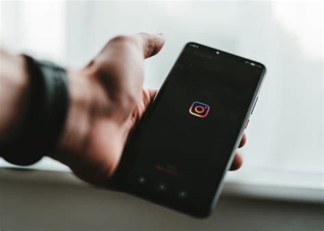 How to Delete All Saved Posts on Instagram At Once