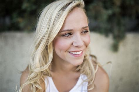 Kylee Welch | Bismarck, ND Senior Photography — Genuine Photography 