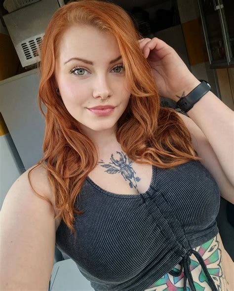 Tattooed RedHead 🧡 : r/SFWRedheads