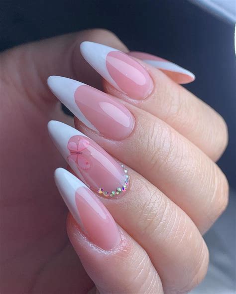 Unha Almond Decorada