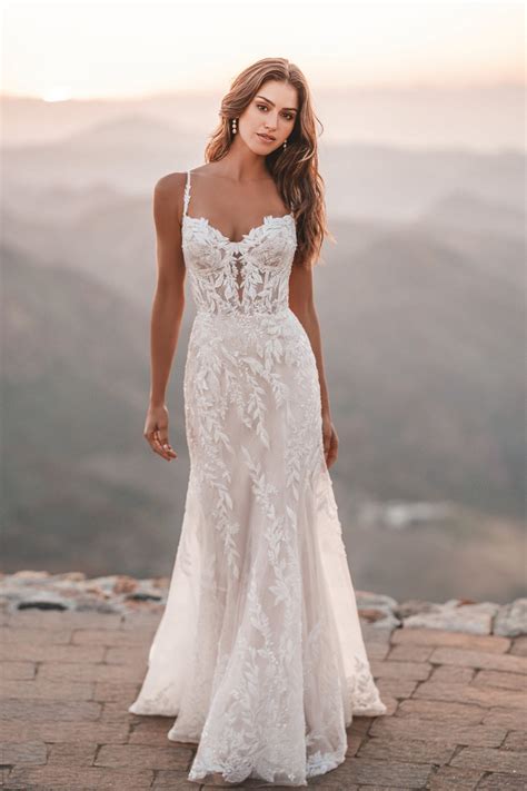 Elegant Wedding Gowns by Allure Bridals | ElegantWedding.ca