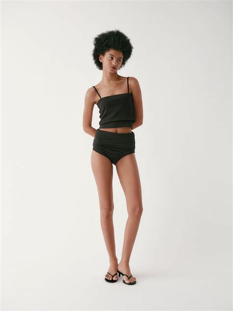 Honoring the Memory and Life History of Louis Bottoms 37