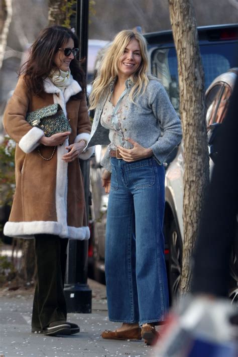 Sienna Miller Photos • CelebMafia