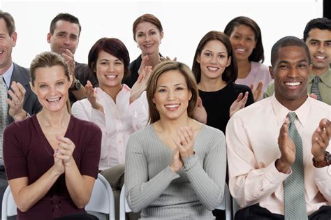 To Applaud or Not to Applaud…That is the Question | California Chamber ...