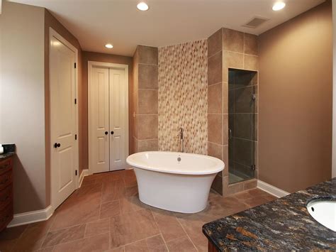 Paid Listing: Equestrian Estate listed at $1,350,000