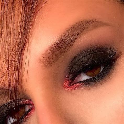 МАКИЯЖ БРОВИ МАГНИТОГОРСК в Instagram: «В душу смотрит» | Makeup