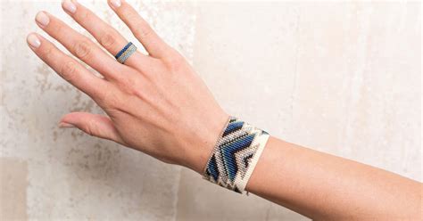 Online Course - Beaded Jewelry Design: Weave Elegant Patterns (Marion ...