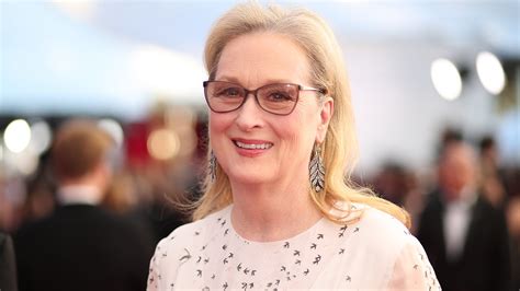 Meryl Streep says she was 'depressed' while filming 'The Devil Wears ...