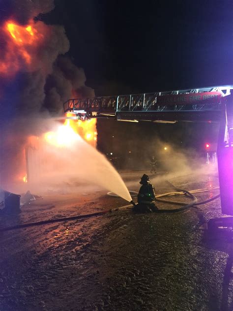 UPDATED: Fire causes severe damage to Clear Lake warehouse (video