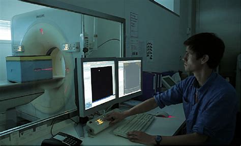 movement   scanner bed  programed   hive box  positioned