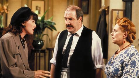 'Allo 'Allo | Gold