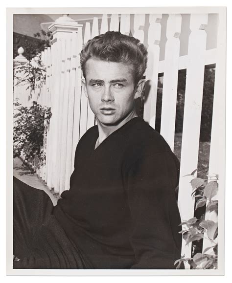 Lot Detail - Silver Gelatin 8'' x 10'' Photo of James Dean from ''East