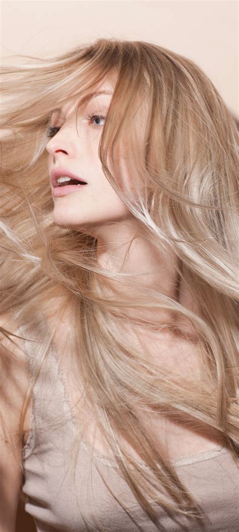 1080x2400 Long Blonde Hair Model Google Pixel 7 ,HD 4k Wallpapers ...
