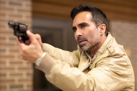 Bandit: DVD oder Blu-ray leihen - VIDEOBUSTER.de