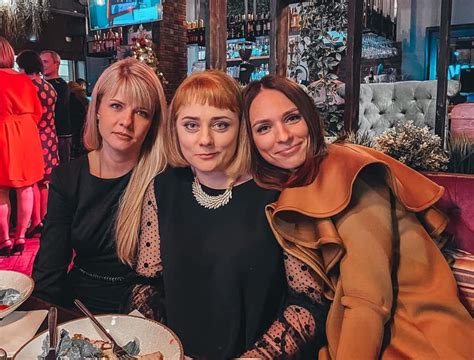 DROVA Ресторан & Гриль - Давно не виделись со своими друзьями ...