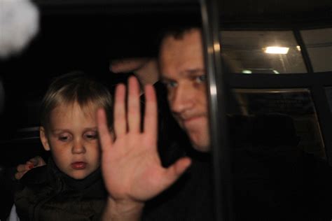 Алексей Навальный с семьей посетил #ОккупайАрбат © Андрей … | Flickr