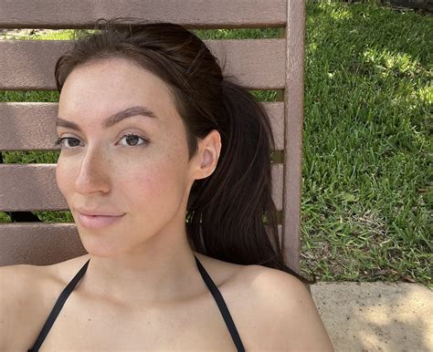 Sören 'Fantasy' on Twitter: "@ClaraATwork Pop off, QUEEN!" / Twitter