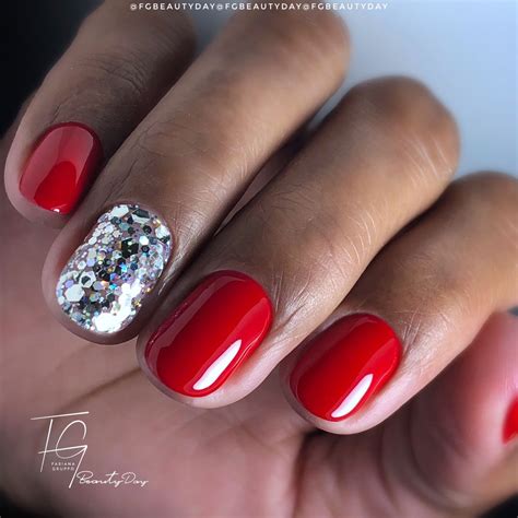 Pin de Hollie Renner en Nails | Manicura de uñas, Uñas de gel cortas ...
